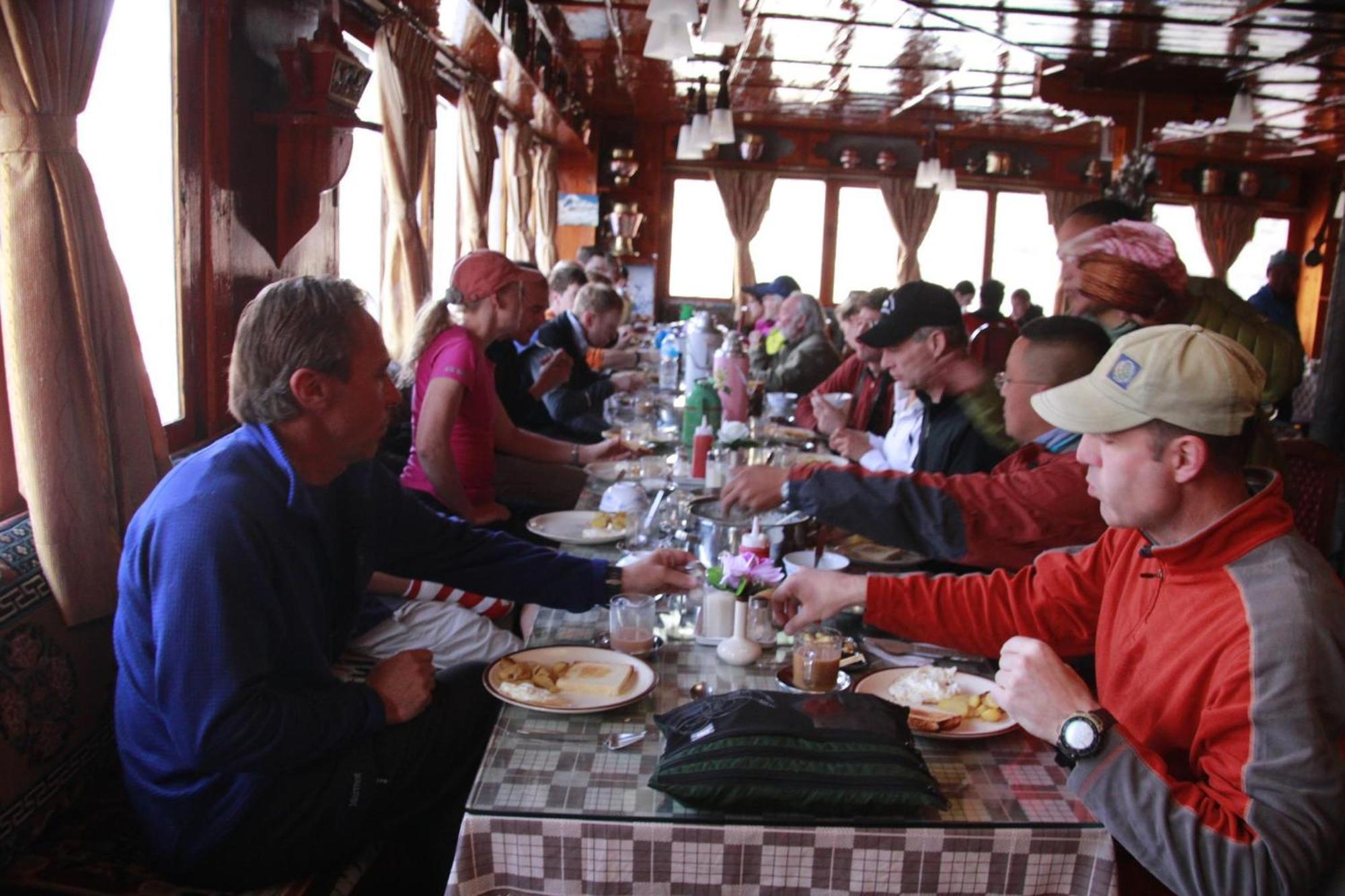 Panorama Lodge And Restaurant Namche Bazar Exterior photo