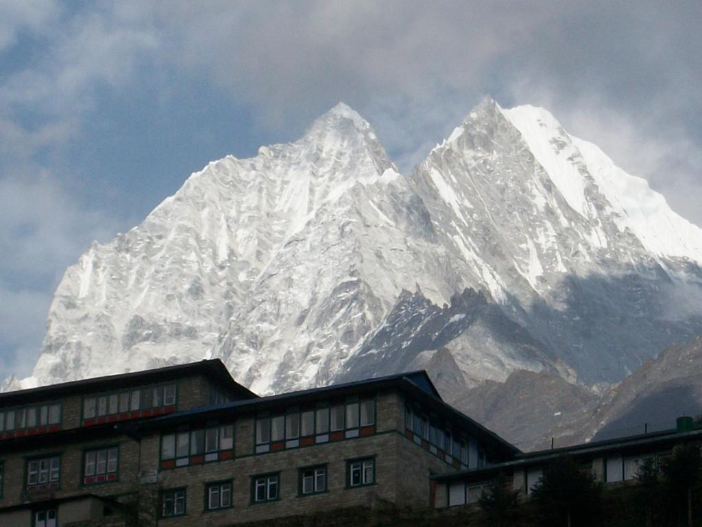 Panorama Lodge And Restaurant Namche Bazar Exterior photo