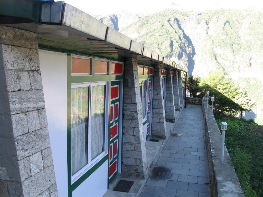 Panorama Lodge And Restaurant Namche Bazar Exterior photo